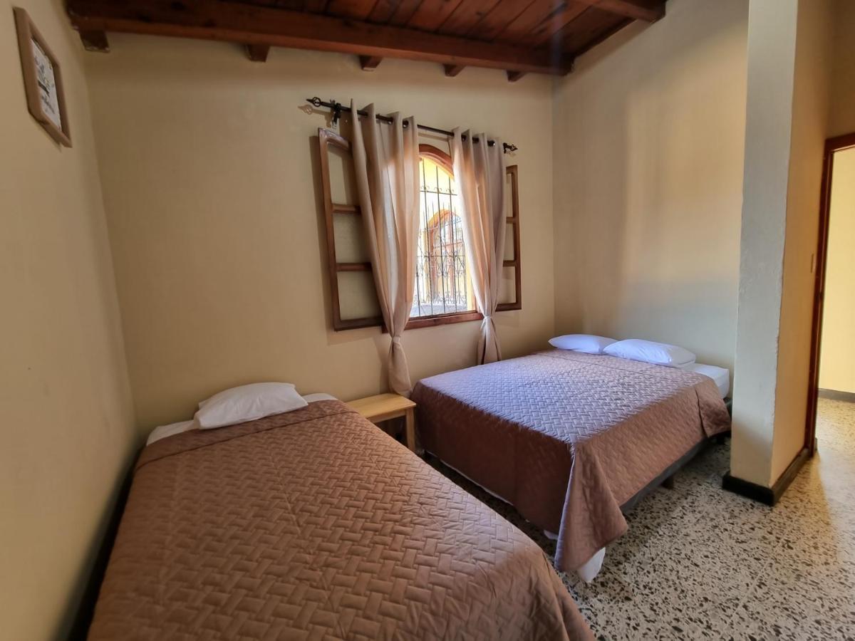 Central Hostel Antigua Buitenkant foto